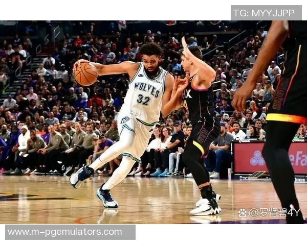 森林狼与雄鹿激战正酣NBA赛季精彩对决引发球迷热议