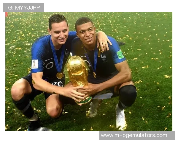 法国与澳大利亚的精彩对决揭示足球战术与文化的碰撞与融合